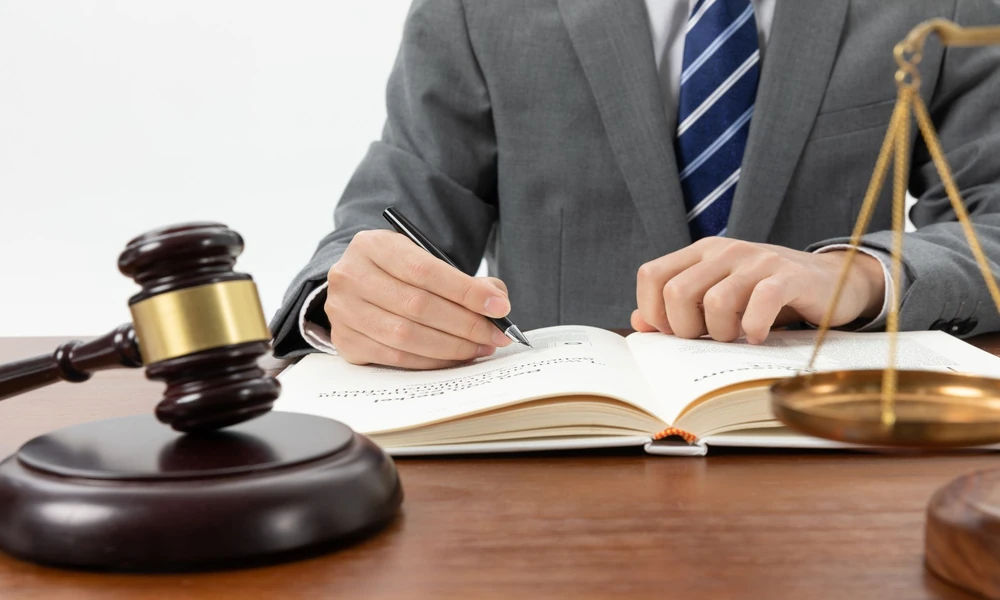 9 Mistakes Entrepreneurs Make When Choosing a Brand Name: Lessons From Braslow Legal